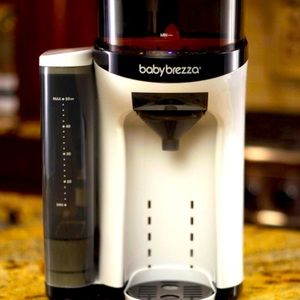 Baby Brezza Formula Pro